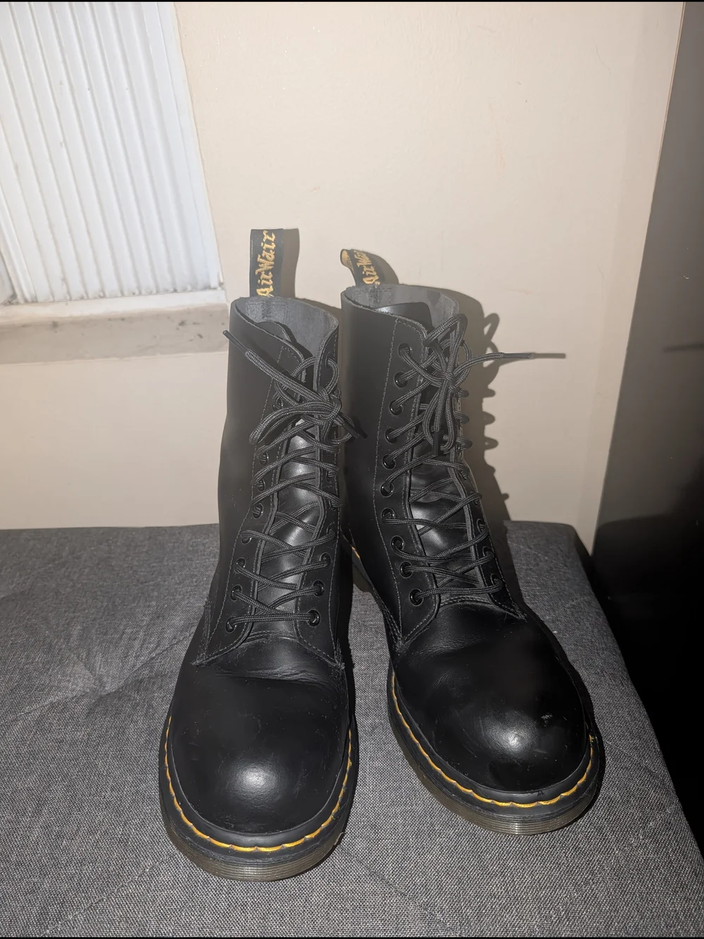 Dr. Martens brand dr